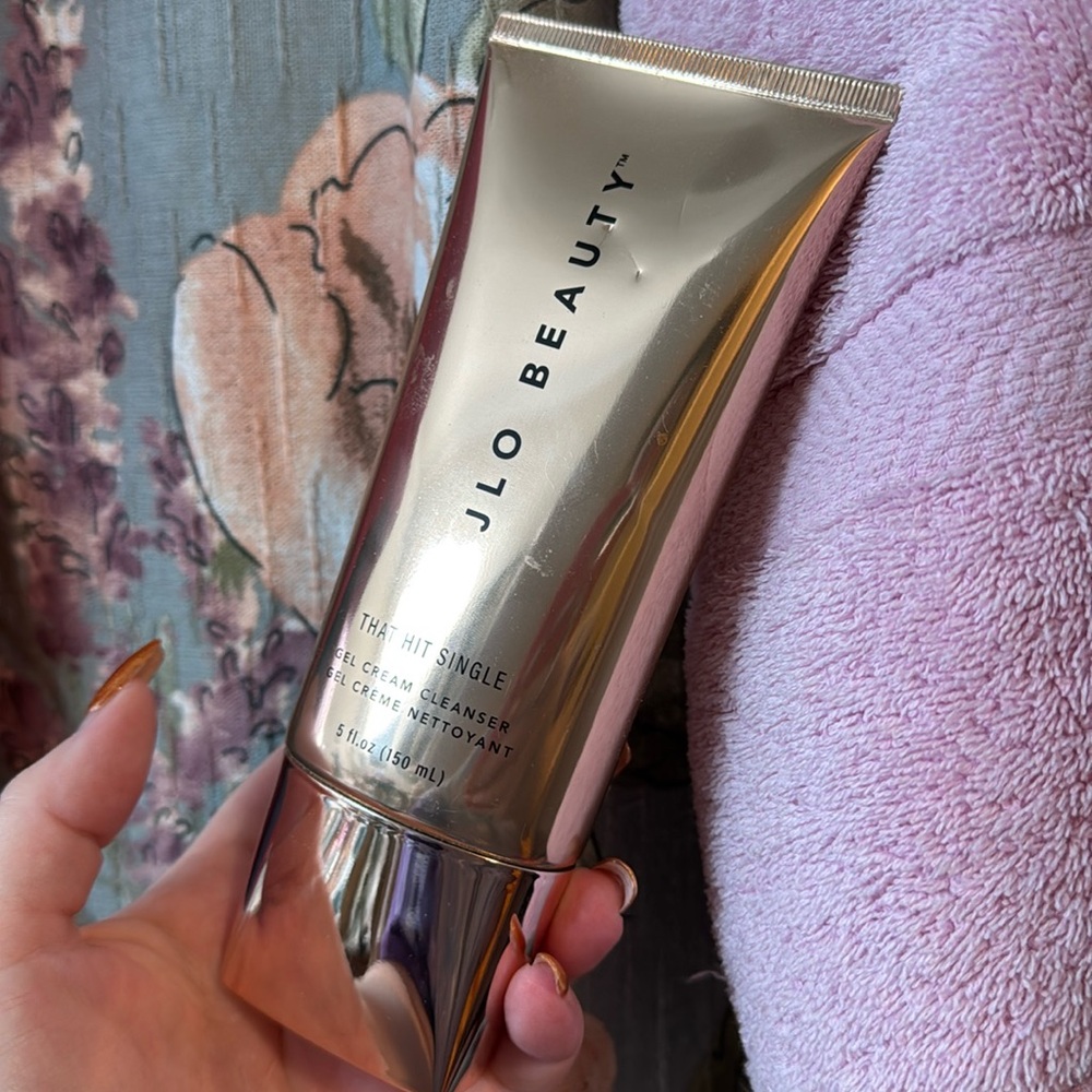 JLO Beauty Hit Single Cleanser